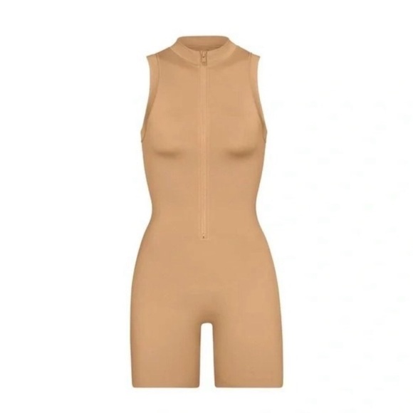 SKIMS Swim Mock Neck Cycle One Piece Women’s Small in Ochre - Picture 12 of 12